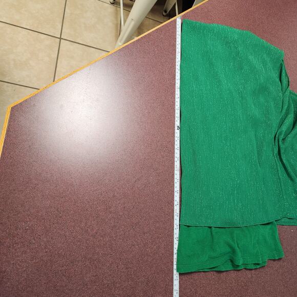 Express Blouse Top Womens Size Large Sheer Green Shimmer Holiday Christmas - Picture 6 of 10